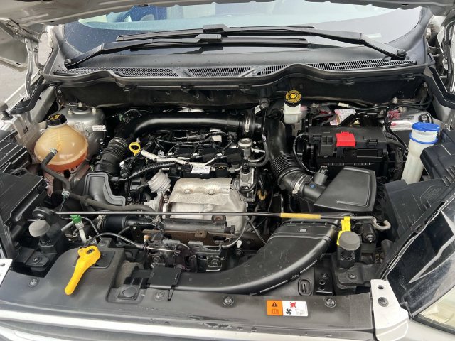 Certified 2019 Ford EcoSport SE w/ SE Convenience Package FWD image 10