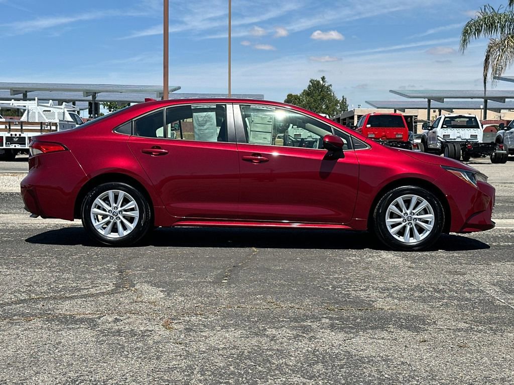 Used 2026 Toyota Corolla LE w/ LE Premium Package FWD image 6