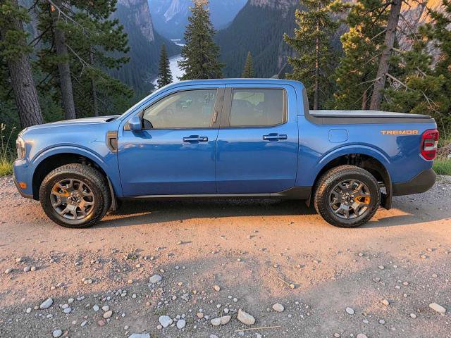 Certified 2023 Ford Maverick Tremor w/ Tremor Off-Road Package AWD/4WD image 3