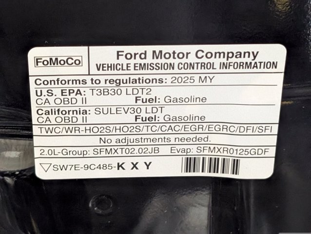 Certified 2025 Ford Escape ST-Line Select AWD/4WD image 25