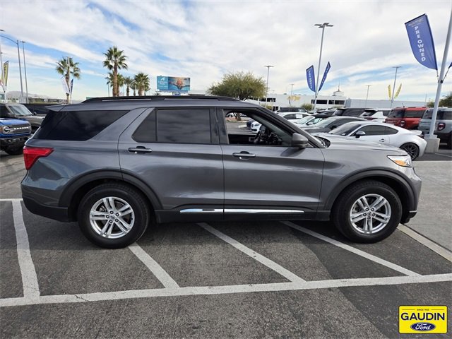 Certified 2021 Ford Explorer XLT image 6