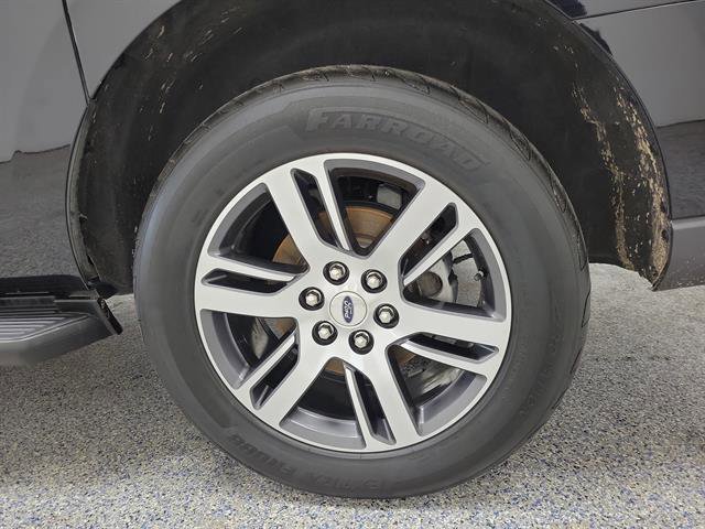 Certified 2024 Ford Expedition Max Limited image 5