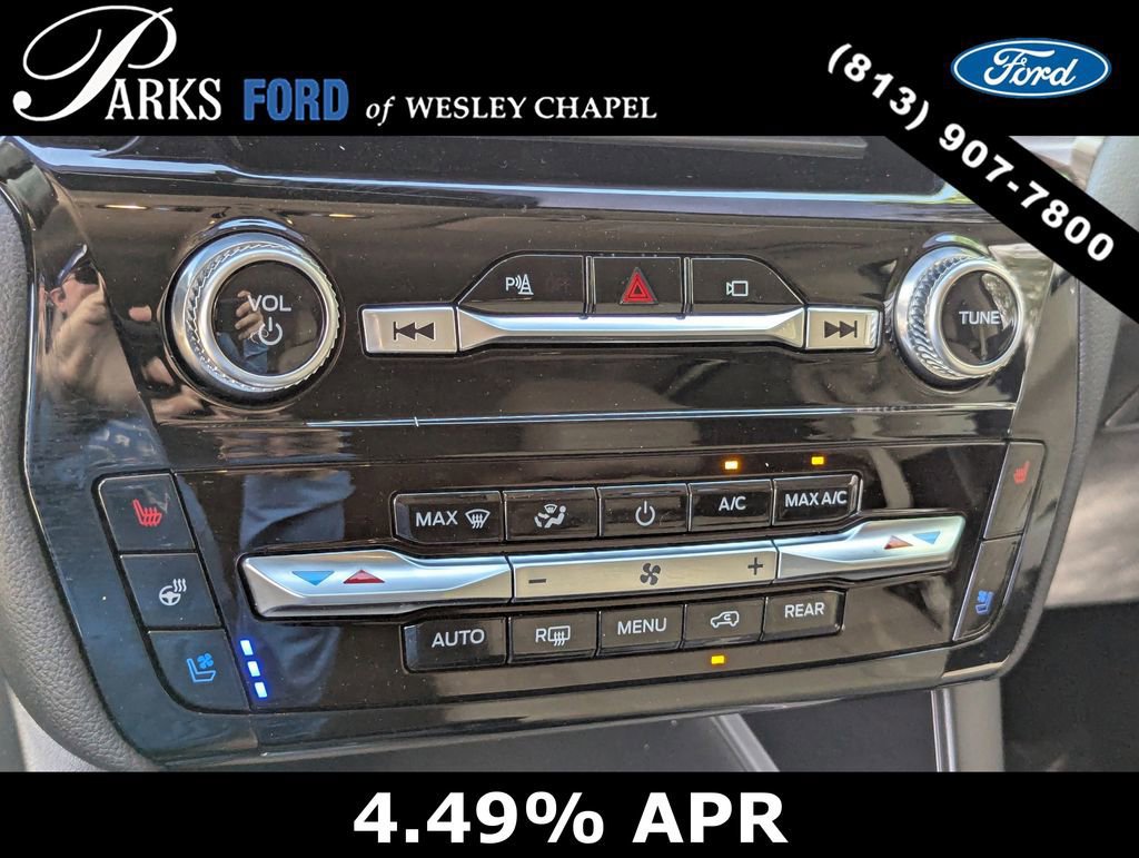 Certified 2022 Ford Explorer Limited w/ Equipment Group 301A image 23