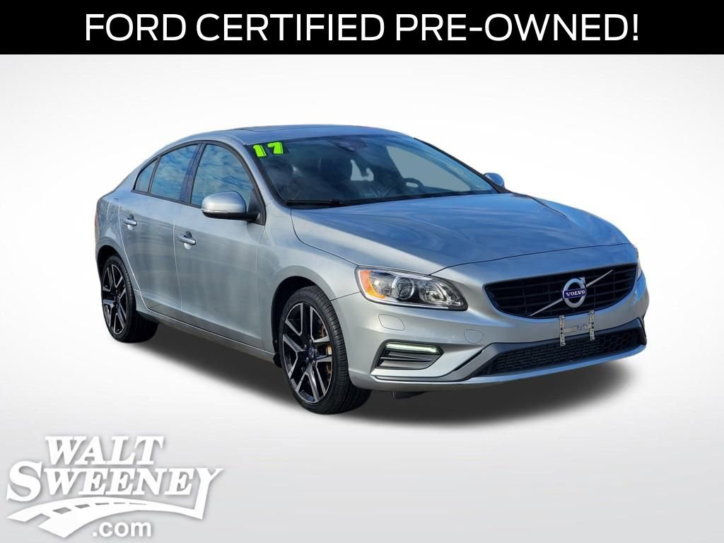 Used 2017 Volvo S60 T5 Dynamic image 1