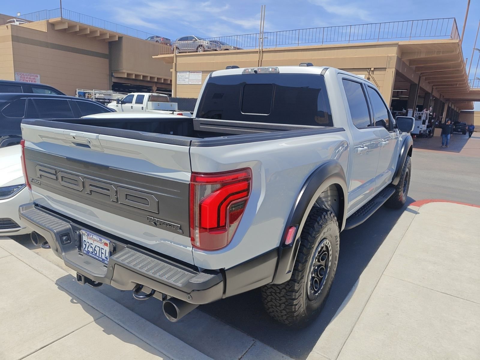 Certified 2025 Ford F150 Raptor AWD/4WD image 3