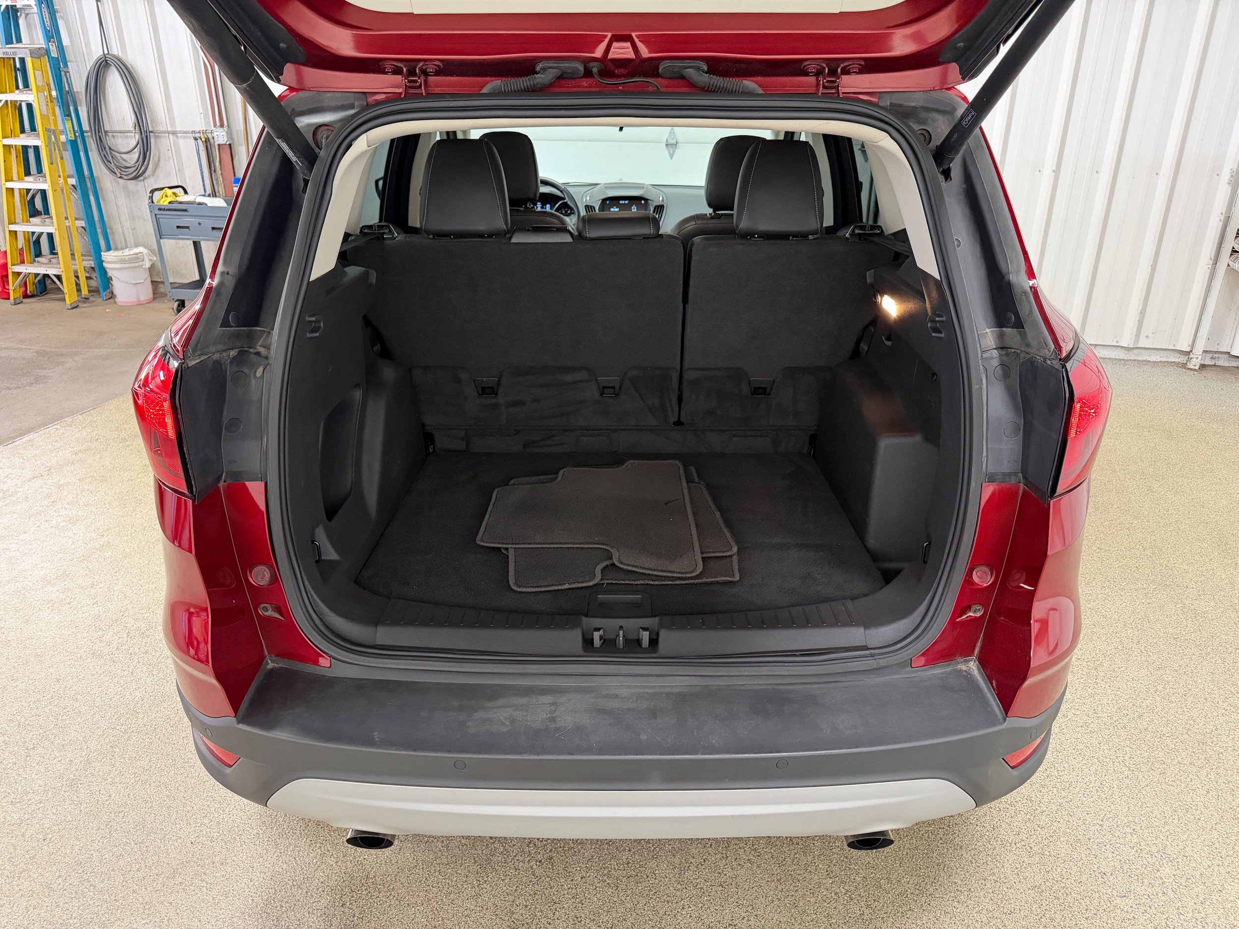 Certified 2019 Ford Escape SEL AWD/4WD image 29