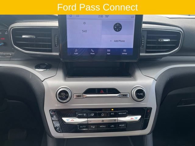 Certified 2023 Ford Explorer XLT w/ Equipment Group 202A AWD/4WD image 17