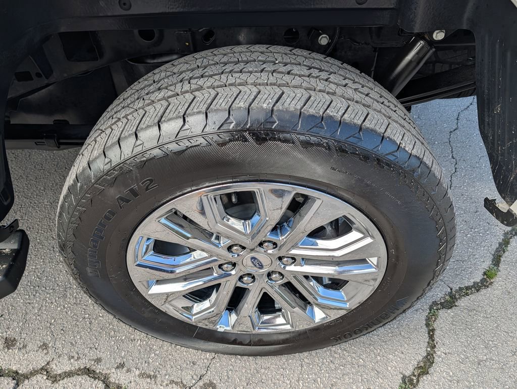 Certified 2025 Ford F150 Lariat w/ Equipment Group 501A Mid image 40