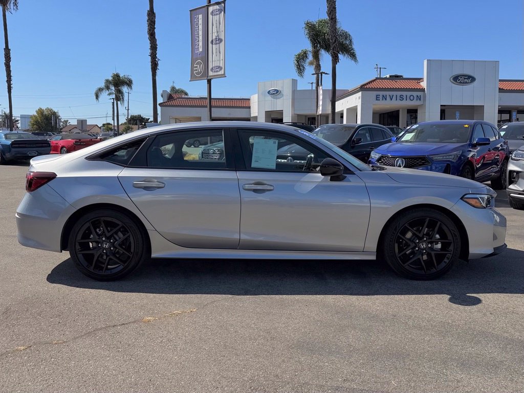 Used 2025 Honda Civic Sport image 9