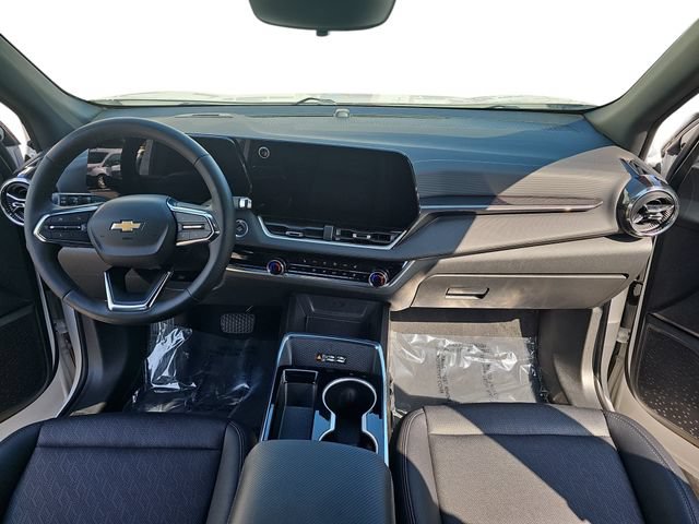Used 2025 Chevrolet Equinox LT w/ Convenience Package II FWD image 9