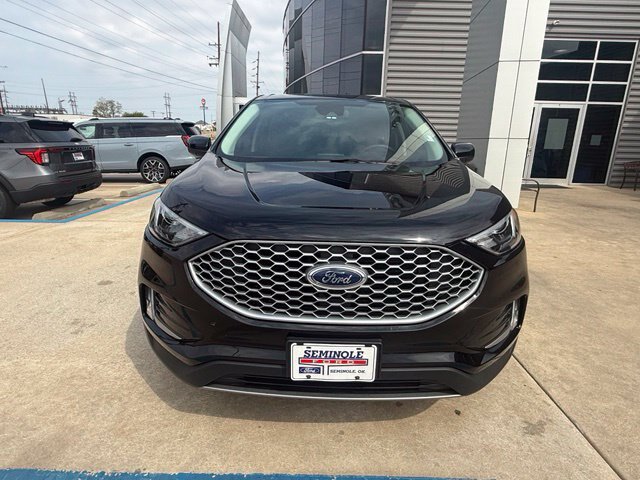 Certified 2024 Ford Edge SEL w/ Convenience Package AWD/4WD image 2