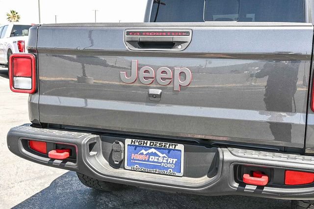 Used 2022 Jeep Gladiator Rubicon AWD/4WD image 11