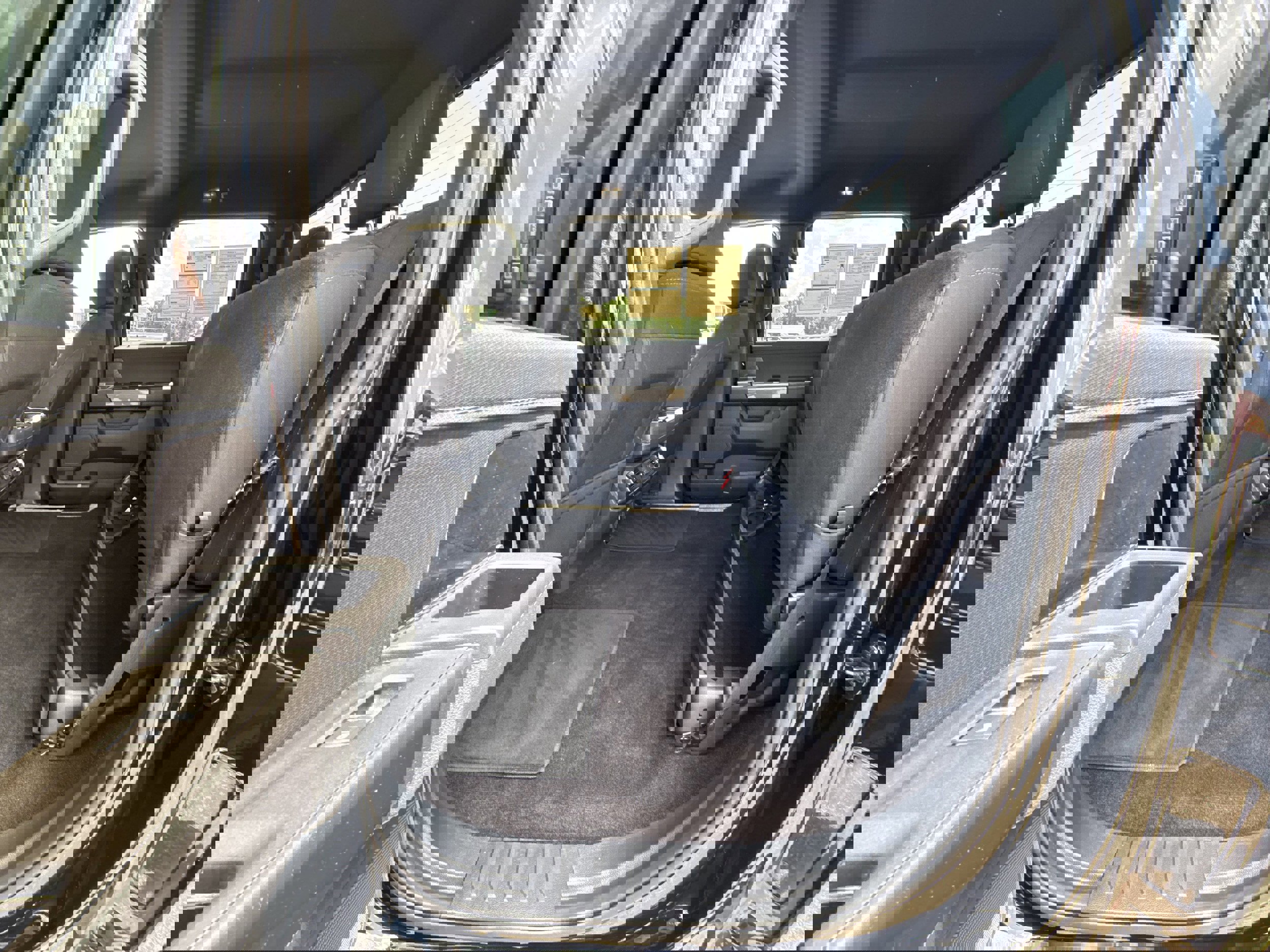 Certified 2022 Ford F150 XLT w/ Equipment Group 302A High image 30