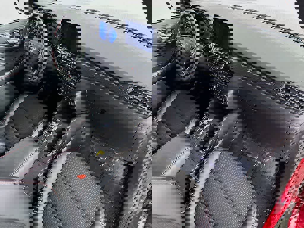 Certified 2025 Ford Escape ST-Line image 32