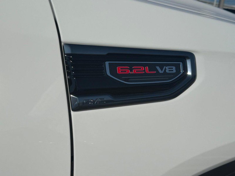 Used 2026 GMC Sierra 1500 AT4 w/ AT4 Premium Package AWD/4WD image 11