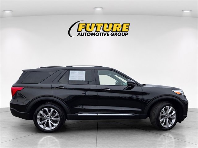 Certified 2022 Ford Explorer Platinum w/ Equipment Group 601A image 3