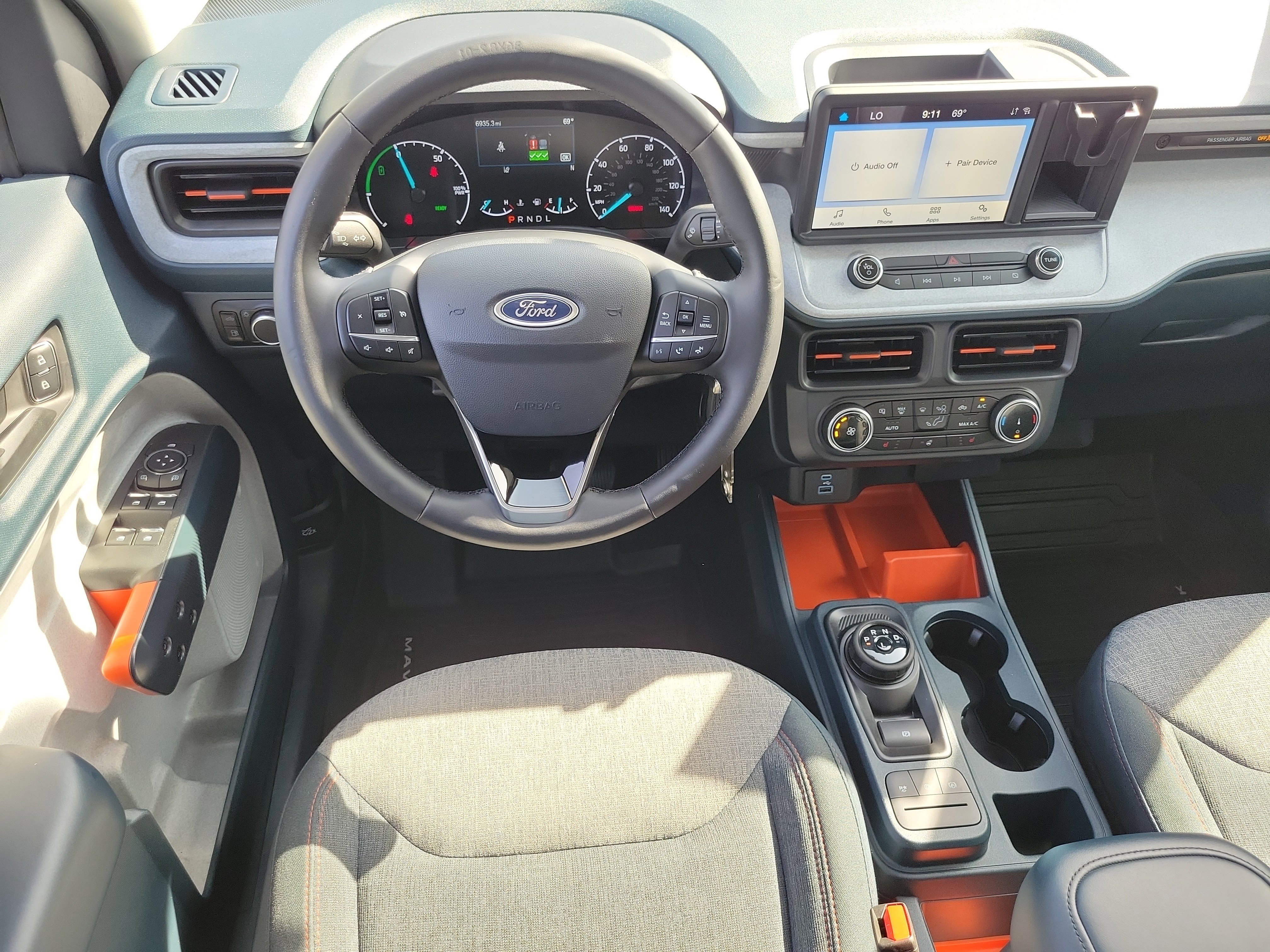 Certified 2024 Ford Maverick XLT w/ XLT Luxury Package FWD image 4