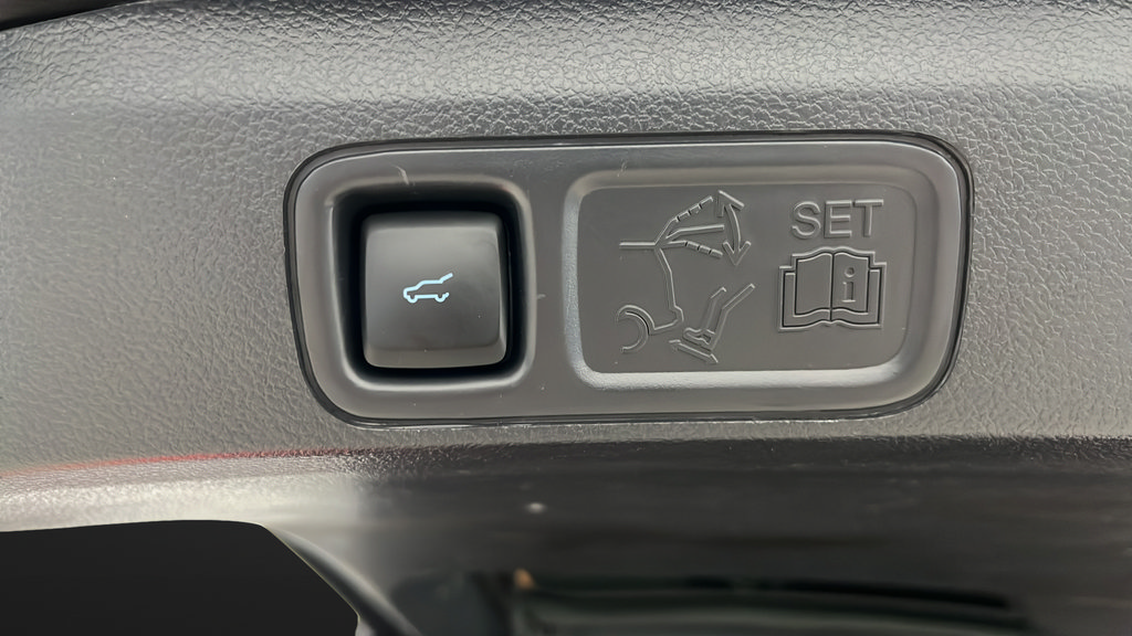 Certified 2023 Ford Expedition Limited AWD/4WD image 30