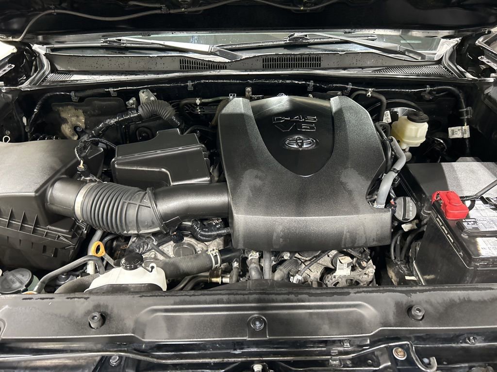 Used 2020 Toyota Tacoma TRD Sport image 25