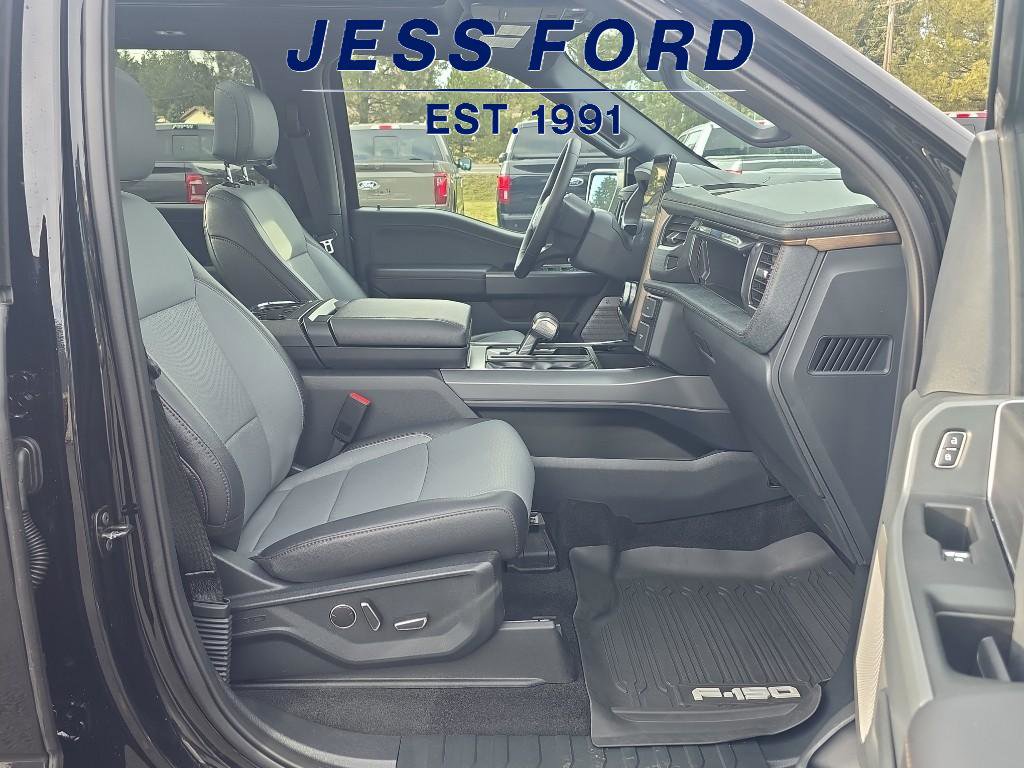 Certified 2025 Ford F150 Lightning Lariat image 9