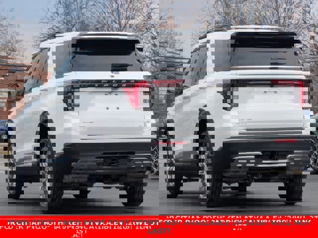 Certified 2025 Ford Explorer Active w/ Active Comfort Package image 5