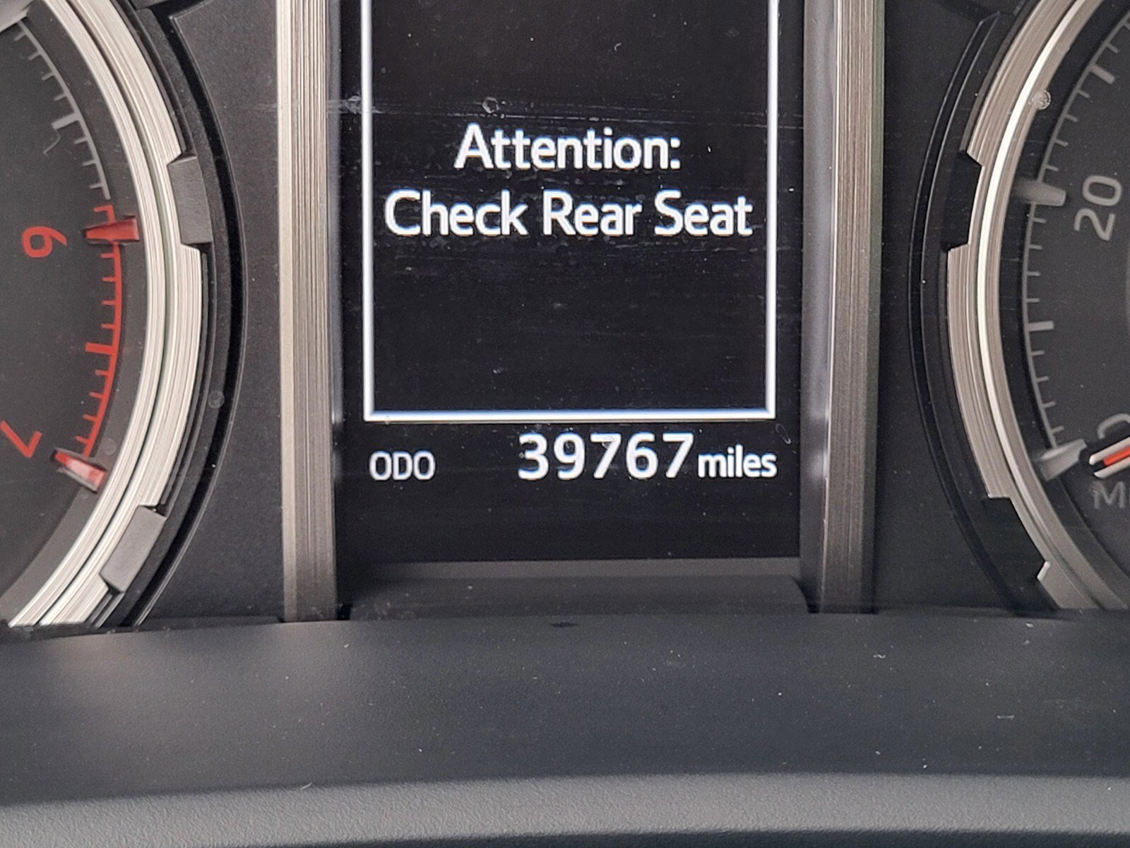 Used 2023 Toyota 4Runner TRD Sport AWD/4WD image 30