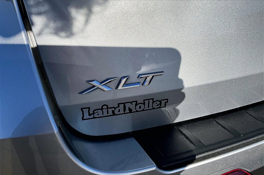 Certified 2022 Ford Explorer XLT image 8