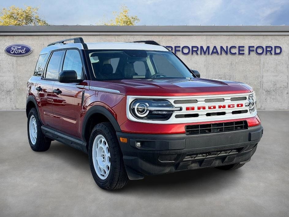Certified 2024 Ford Bronco Sport Heritage AWD/4WD image 4