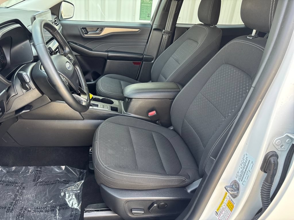 Certified 2024 Ford Escape Active w/ Tech Pack #1 AWD/4WD image 12