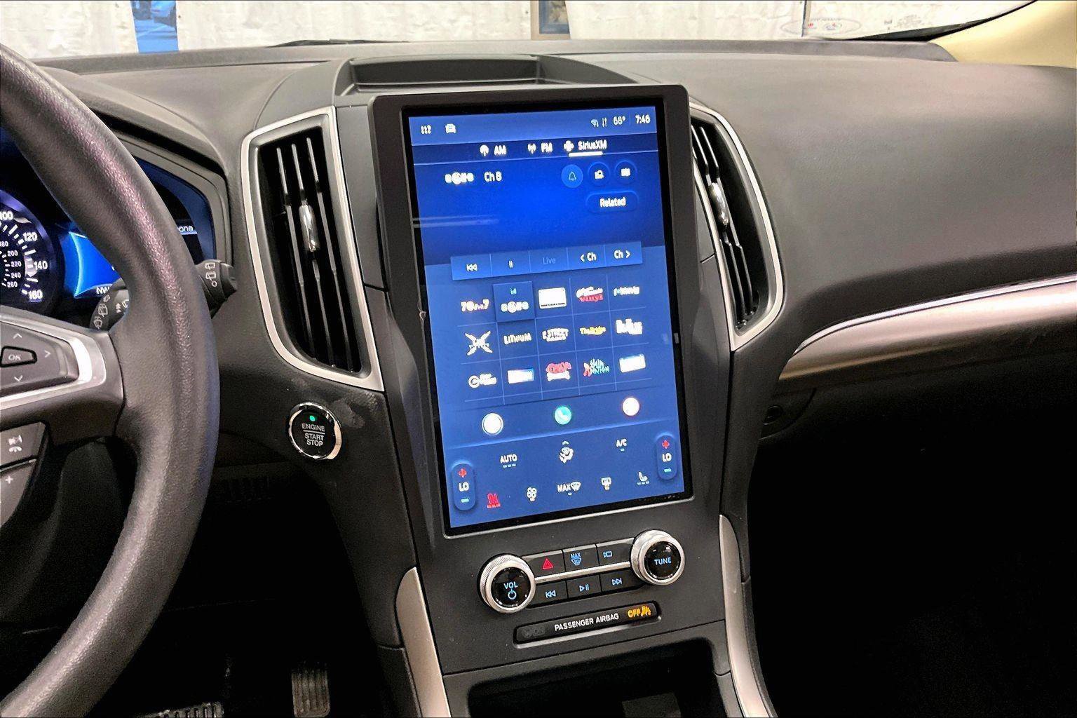 Certified 2022 Ford Edge SEL w/ Convenience Package image 8