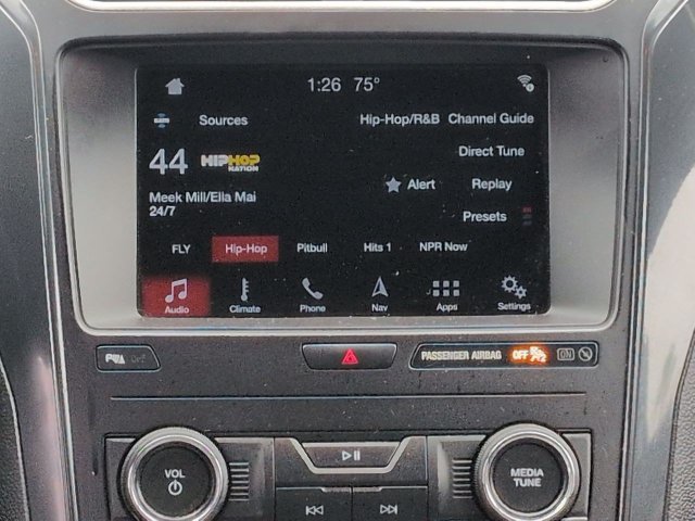 Certified 2019 Ford Explorer XLT w/ Equipment Group 202A FWD image 18
