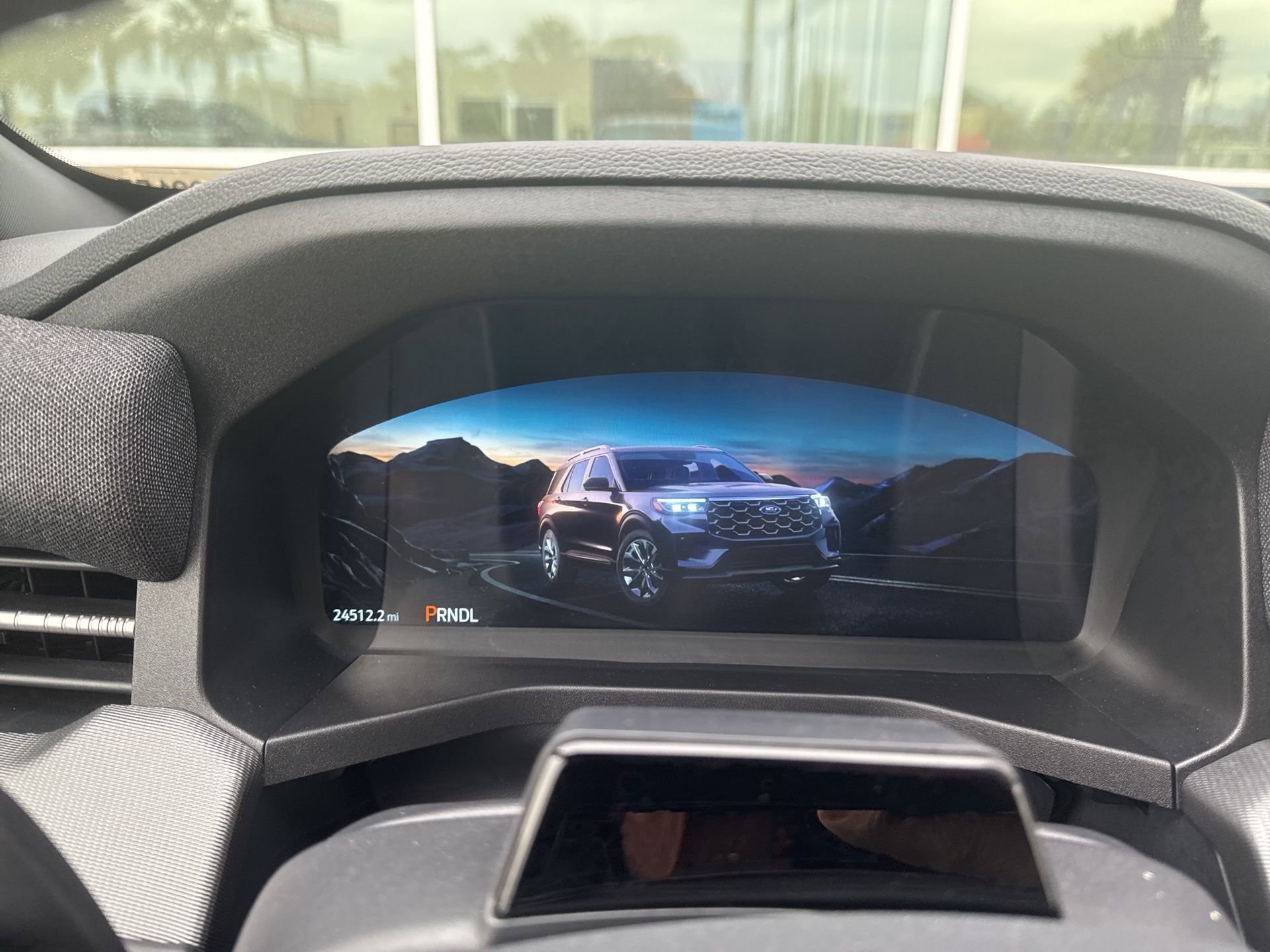 Certified 2025 Ford Explorer ST-Line image 16