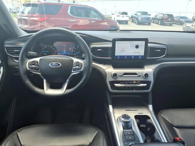 Certified 2023 Ford Explorer XLT w/ Equipment Group 202A AWD/4WD image 14