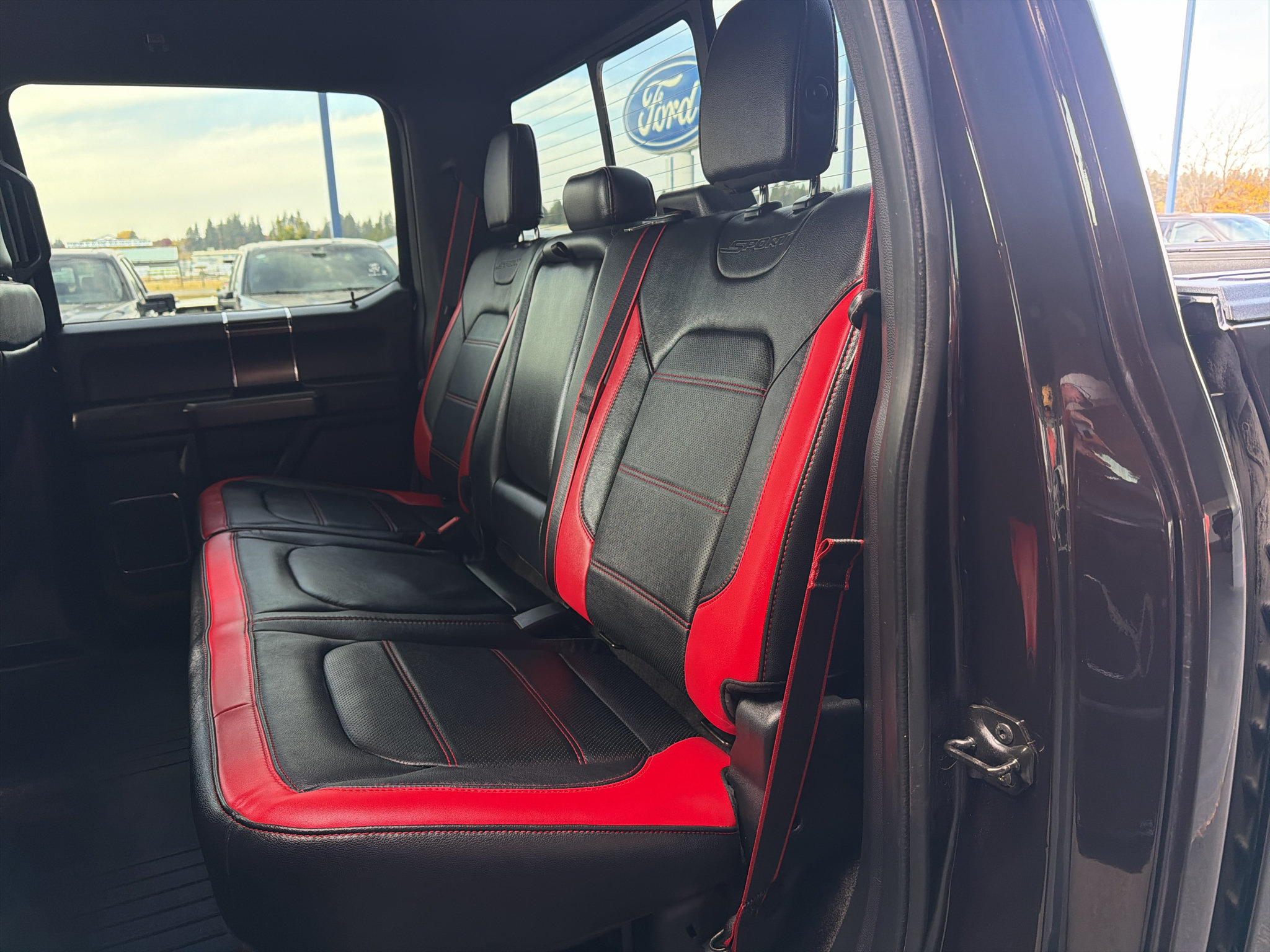 Certified 2018 Ford F150 Lariat w/ Equipment Group 502A Luxury AWD/4WD image 41