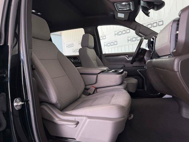 Used 2025 Chevrolet Silverado 1500 LT RWD image 7