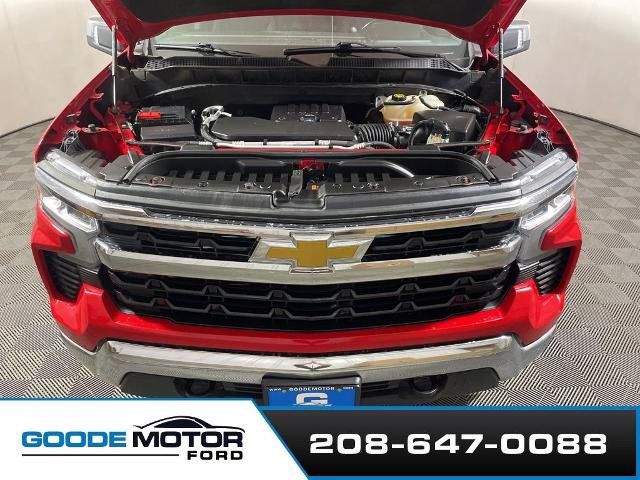 Used 2023 Chevrolet Silverado 1500 LT w/ Convenience Package II AWD/4WD image 26