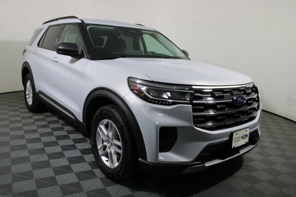 Certified 2025 Ford Explorer Active