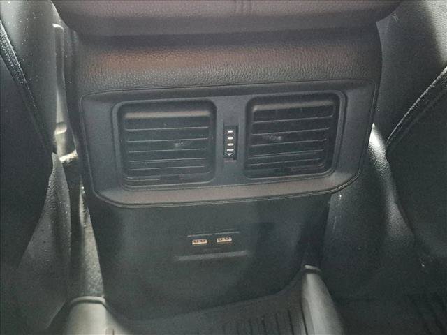 Used 2021 Toyota RAV4 XLE Premium AWD/4WD image 16