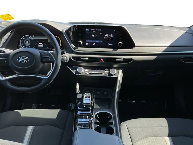 Used 2022 Hyundai Sonata SEL w/ Convenience Package image 12