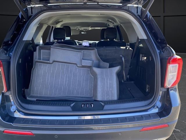 Certified 2022 Ford Explorer XLT w/ Equipment Group 202A image 15