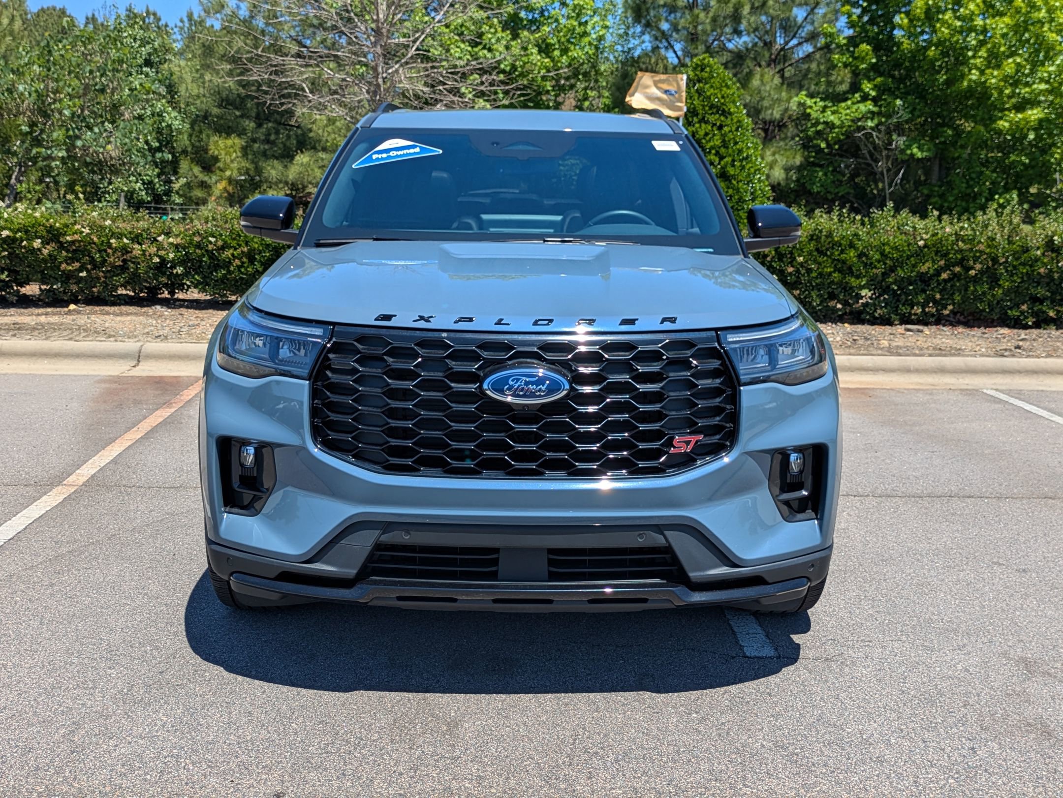 Certified 2025 Ford Explorer ST w/ Sun And Sound Package AWD/4WD image 9