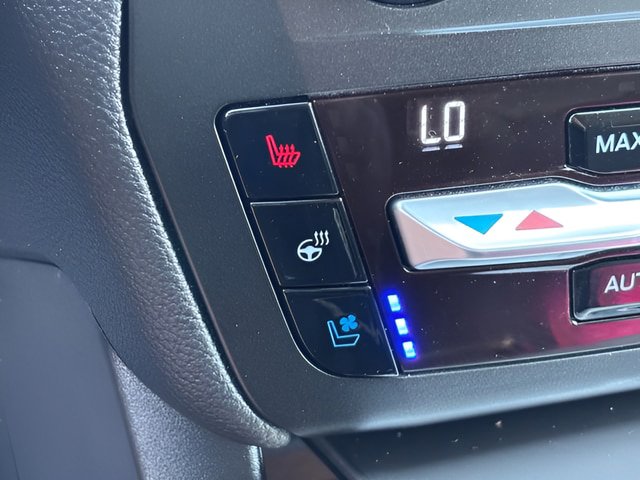 Certified 2020 Ford Explorer Limited RWD image 11