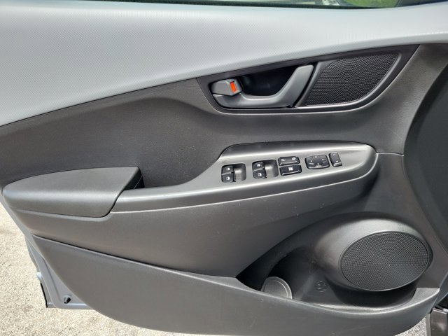 Used 2019 Hyundai Kona SE AWD/4WD image 20