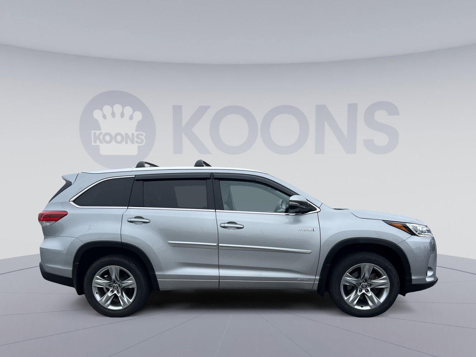 Used 2019 Toyota Highlander Limited AWD/4WD image 17