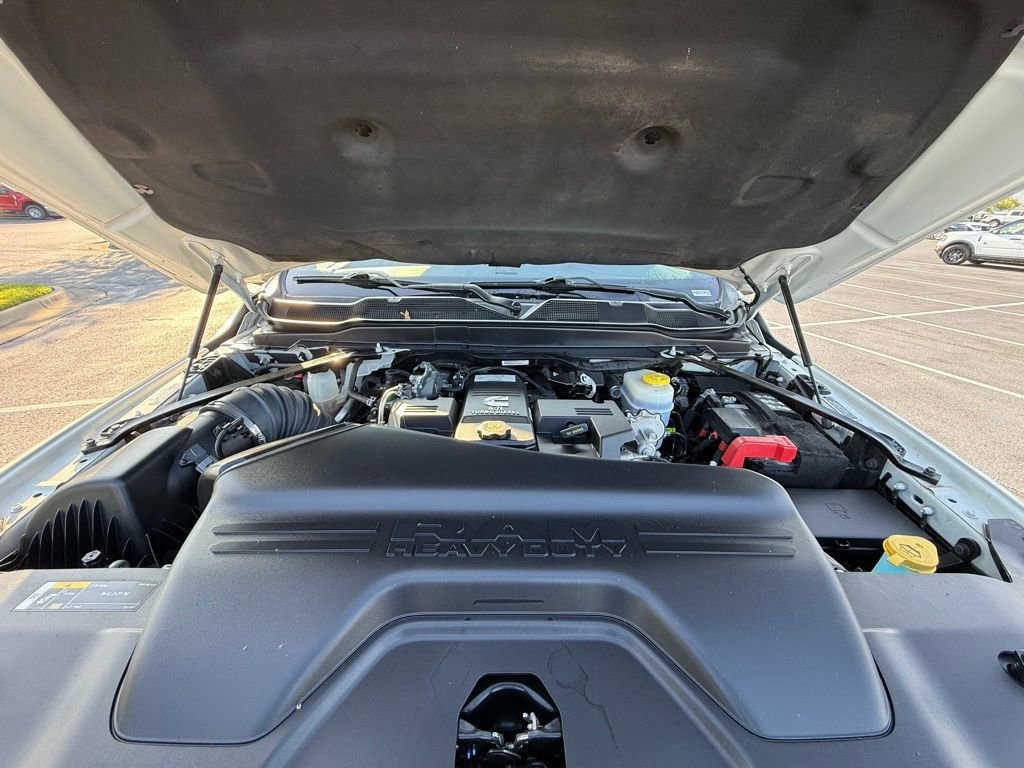 Used 2022 RAM 3500 Laramie image 33