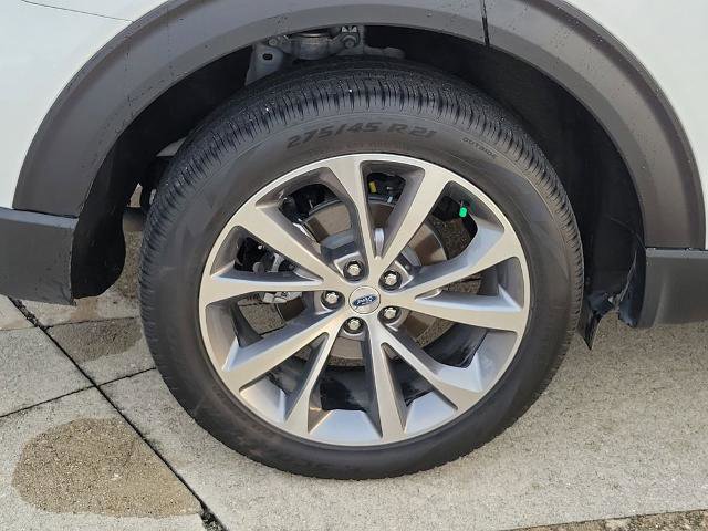 Certified 2025 Ford Explorer Platinum w/ Ultimate Package image 6