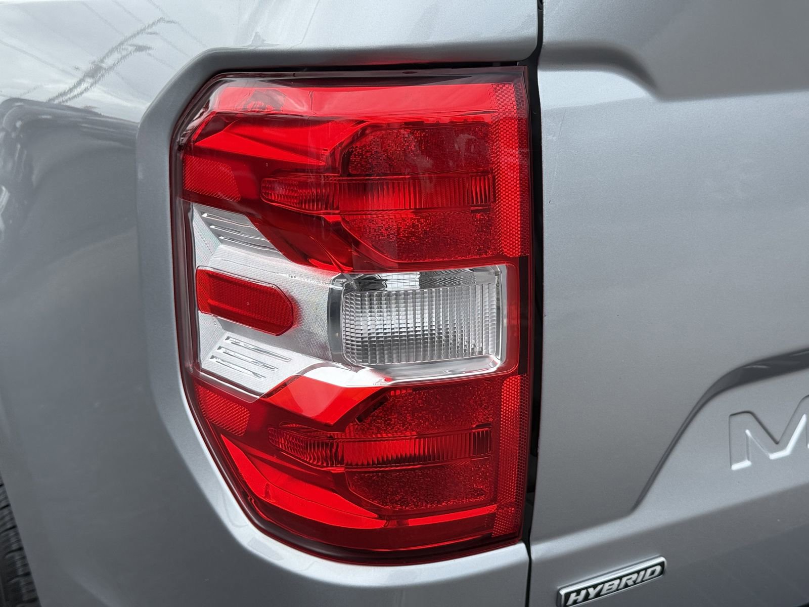 Certified 2024 Ford Maverick XLT FWD image 8