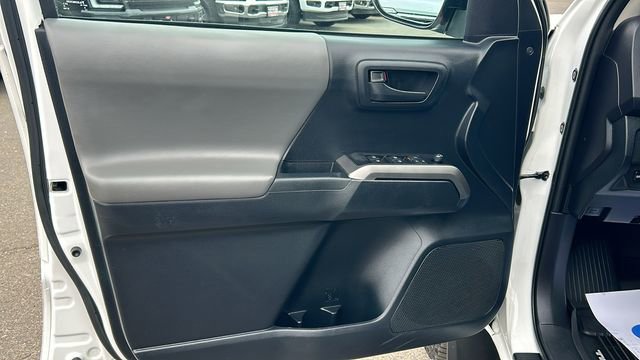 Used 2019 Toyota Tacoma SR5 image 16