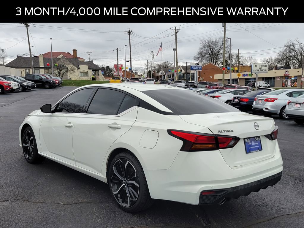 Used 2024 Nissan Altima 2.5 SR image 3