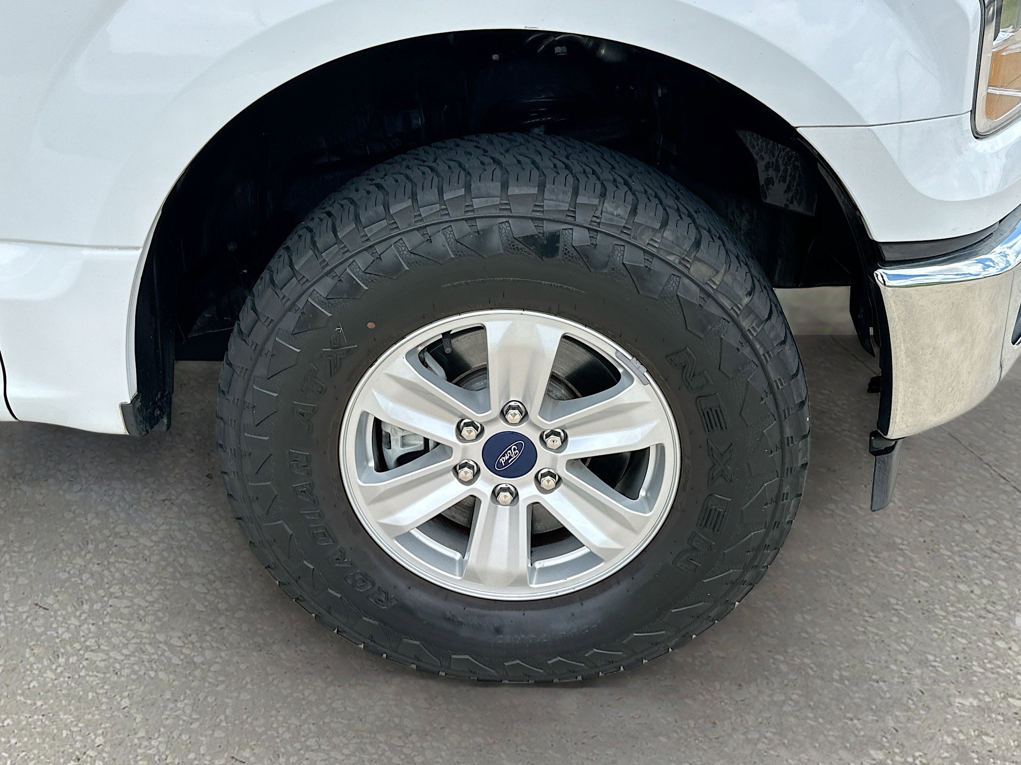 Certified 2017 Ford F150 XL w/ Equipment Group 101A Mid RWD image 23
